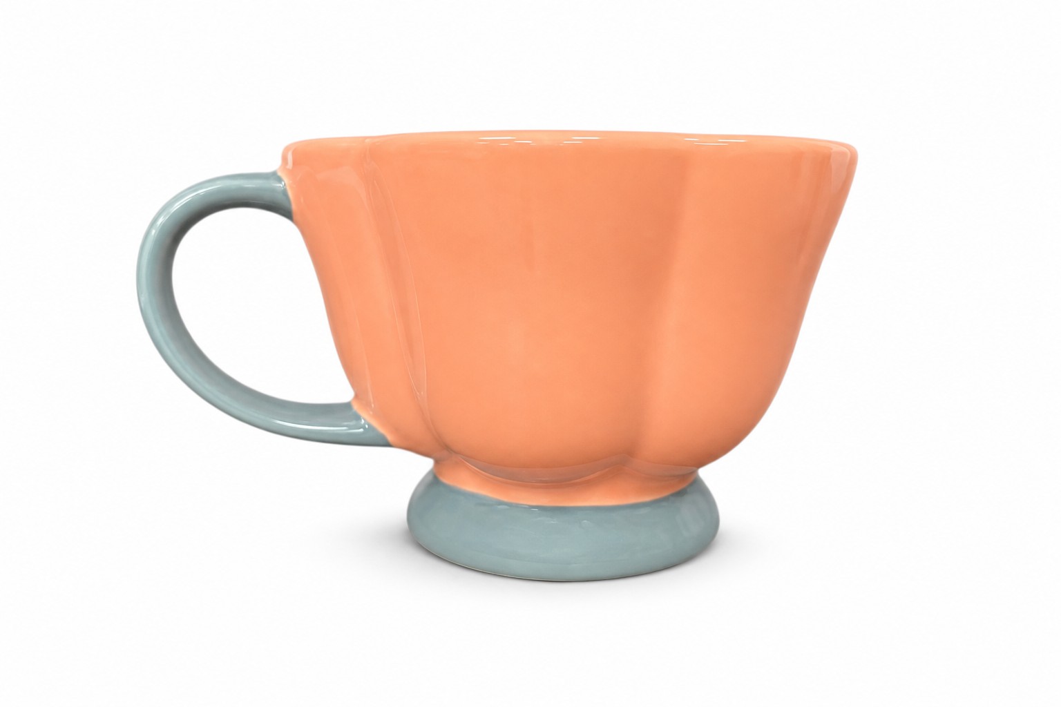 3D Peekaboo Frog Flower-Shaped Ceramic Mug (330ml / 11oz)